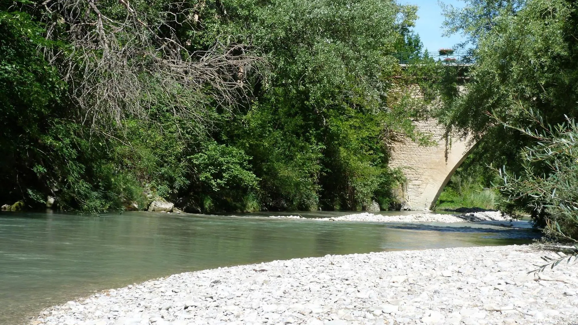 Holiday home Gite Nature Les Anoures En Provence Mollans-sur-Ouveze France